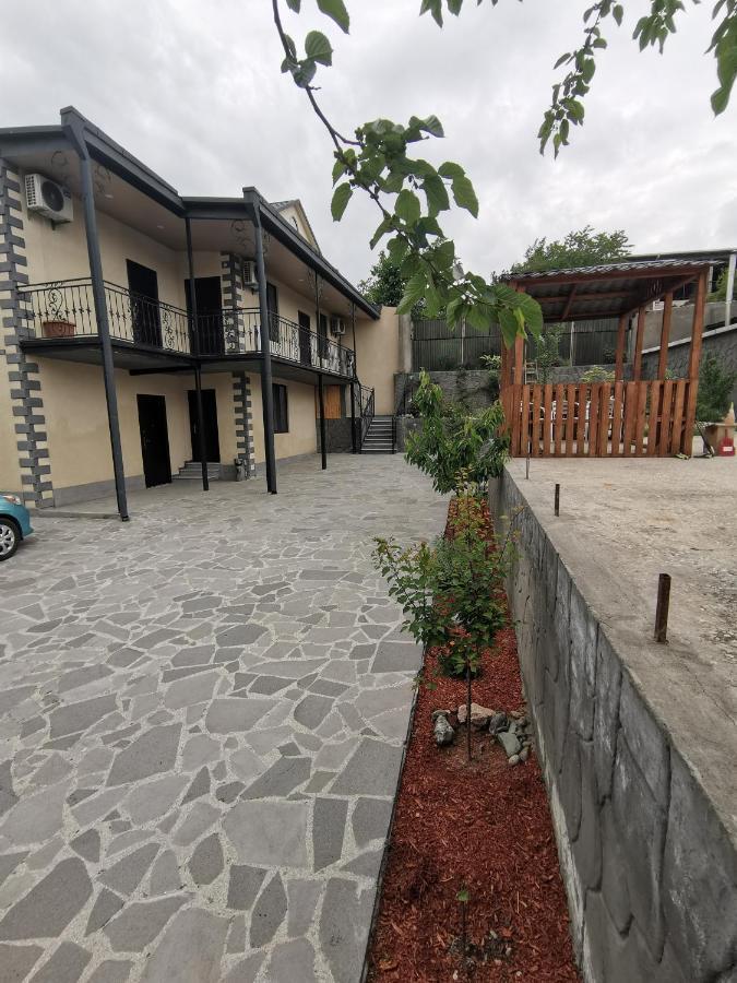 Guest House Eden 트빌리시 외부 사진