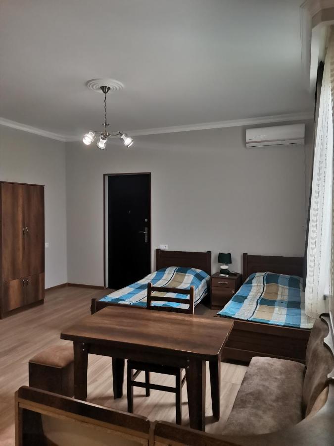 Guest House Eden 트빌리시 외부 사진
