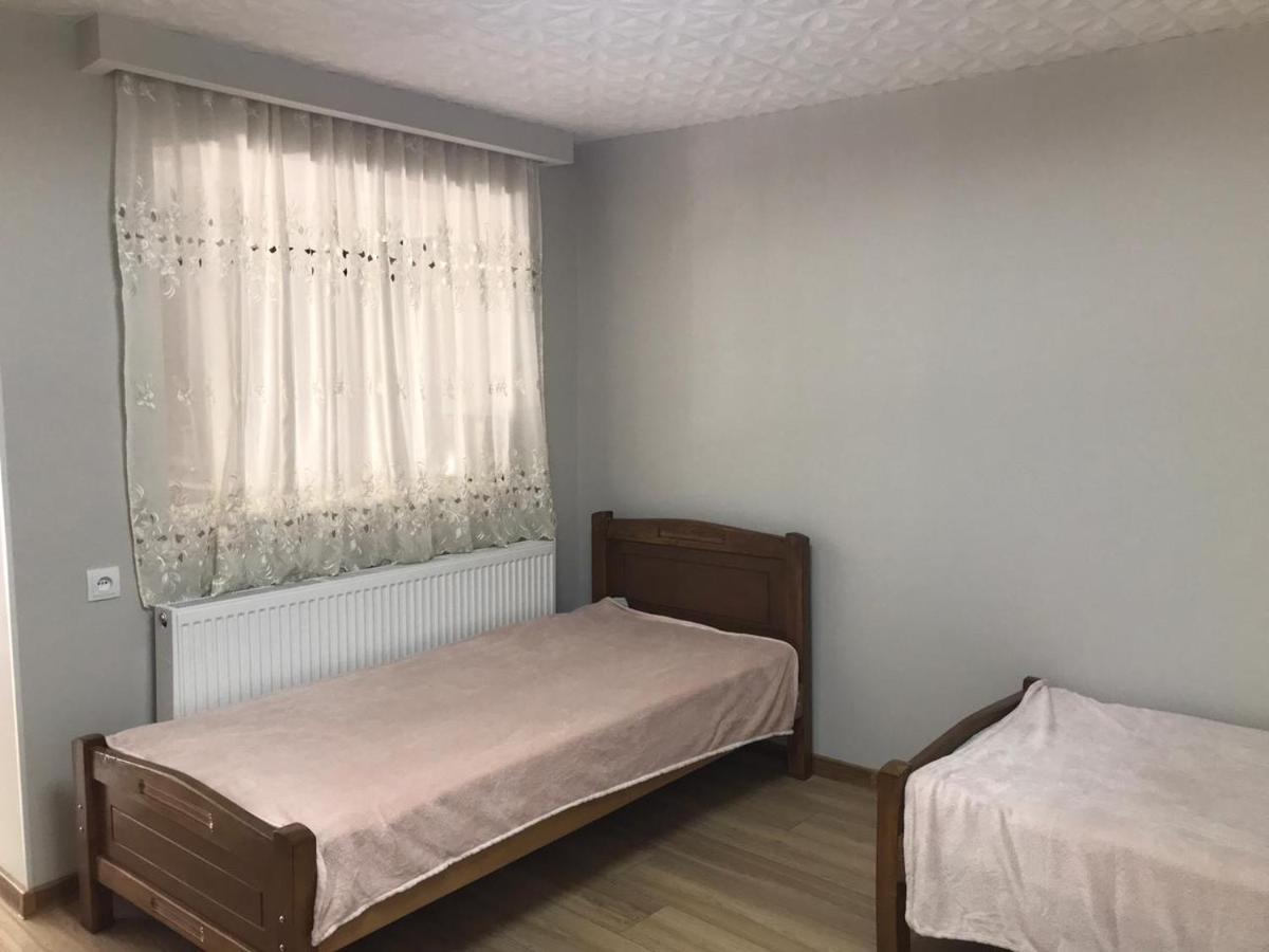 Guest House Eden 트빌리시 외부 사진