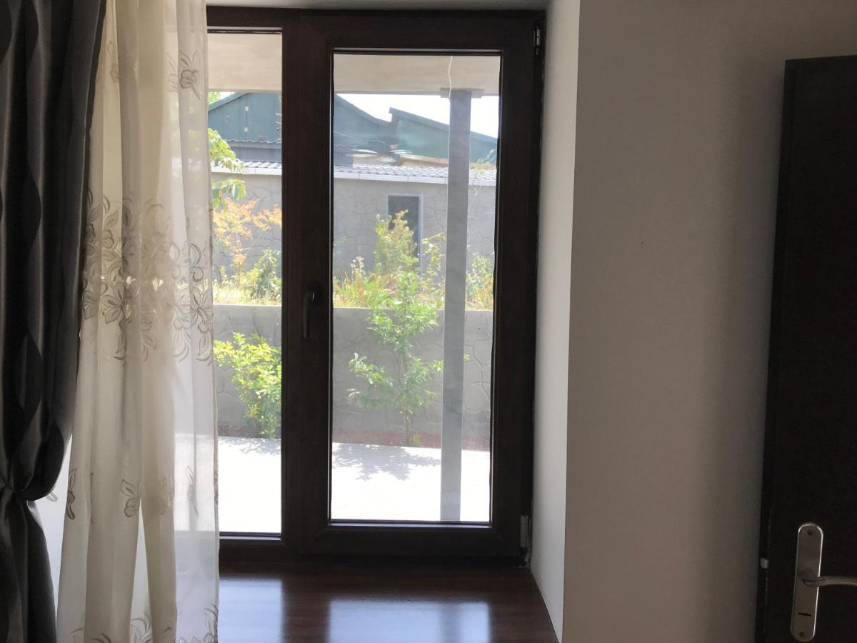 Guest House Eden 트빌리시 외부 사진