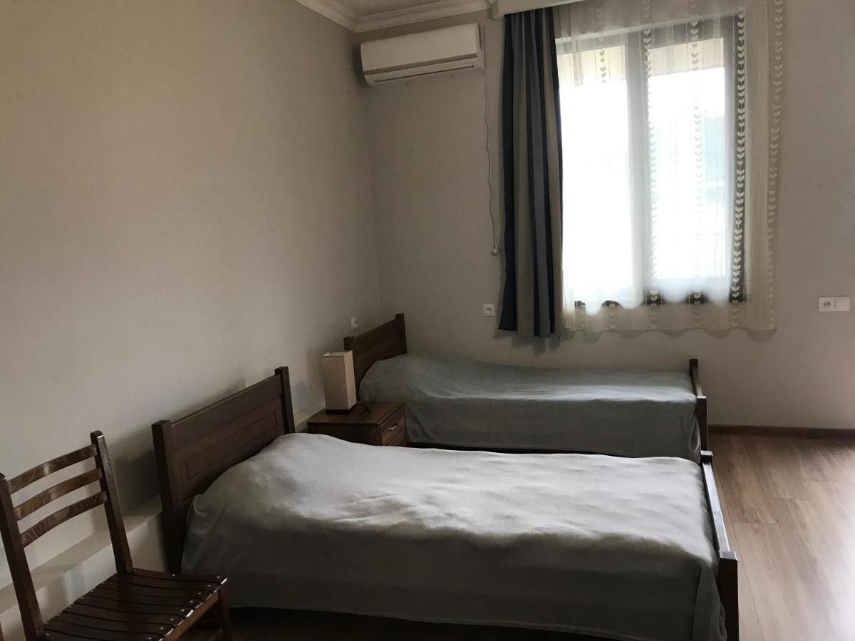 Guest House Eden 트빌리시 외부 사진